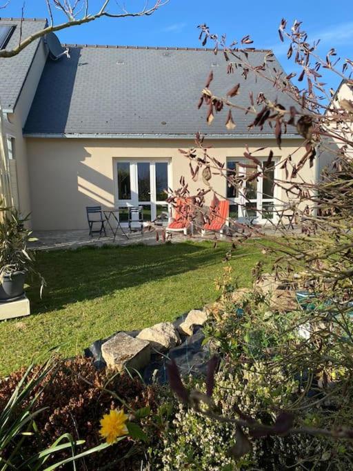 Dans Une Maison Familiale Avec Jardin A 800M De La Plage Breville-sur-Mer Екстер'єр фото