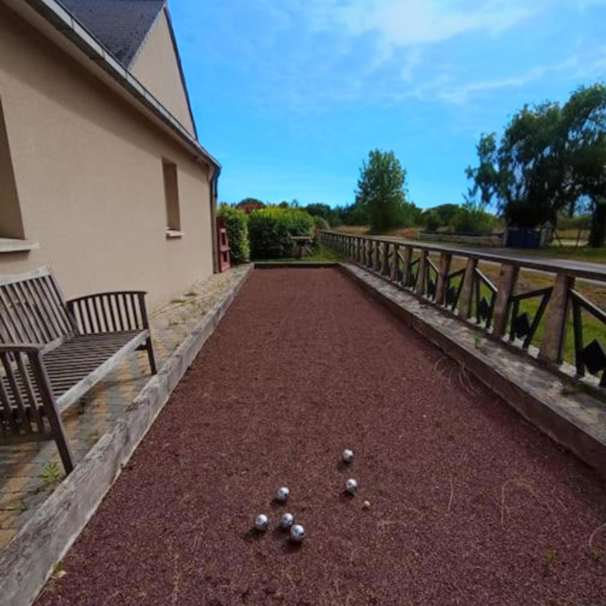 Dans Une Maison Familiale Avec Jardin A 800M De La Plage Breville-sur-Mer Екстер'єр фото